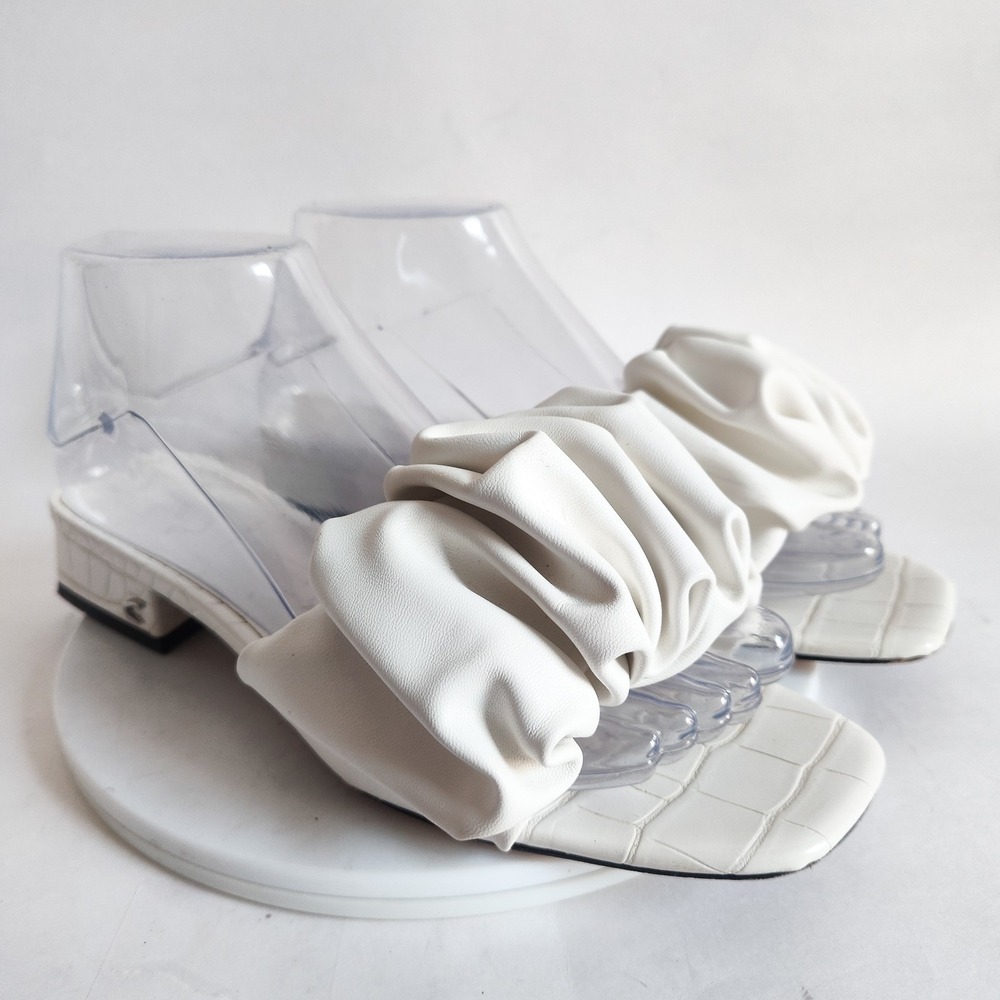 Sam Edelman Sandals Size 8 Slides White Faux Leather Slip On‎ Ruffles Low Heel